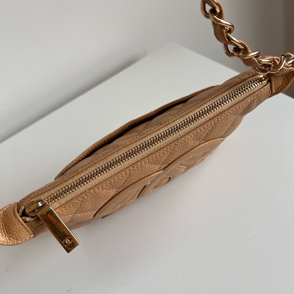 Chanel timeless caviar shoulder bag - Picture 4 of 16
